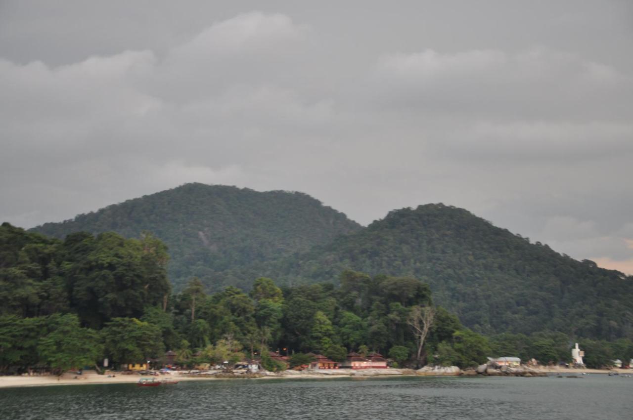 Joe Fisherman Inn Kampung Teluk Nipah Buitenkant foto